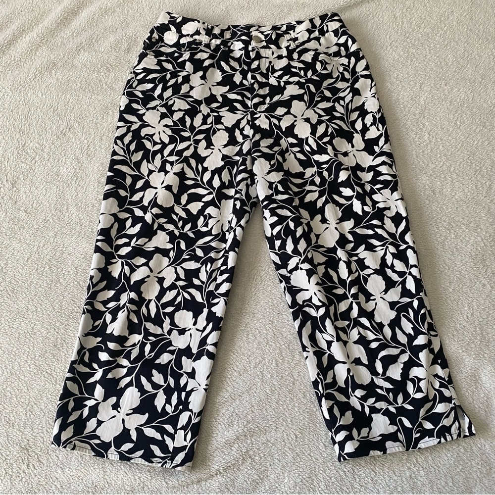 LAUREN Ralph Lauren black white orchid print capri pant size 10 - Picture 1 of 7